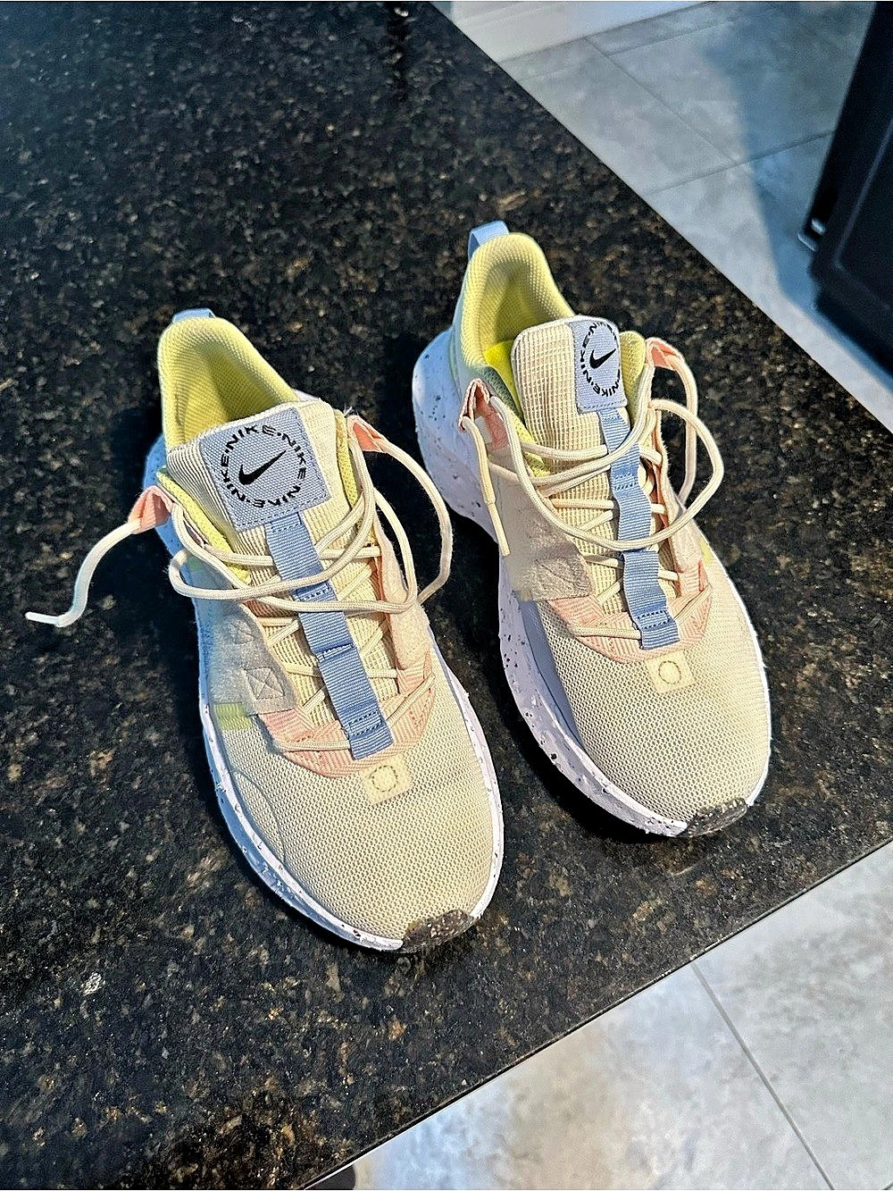 Nike Wmns Crater Impact Volt Yellow